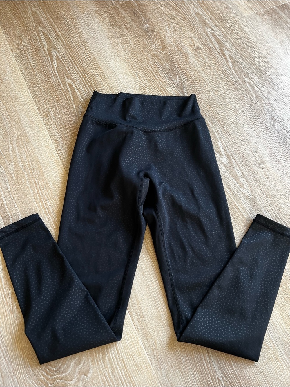 BuffBunny Black Leggings with Subtle Dot Texture